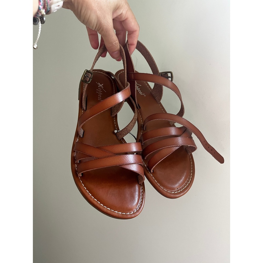 Cognac Brown Strappy Gladiator Sandals Size 6 Flats Minimalist Boho Chic Earthy